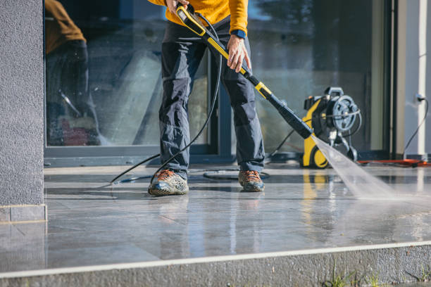 Best Factory Floor Cleaning  in Peralta, NM