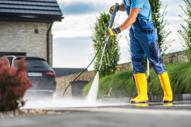 Best Gas Station Cleaning  in Peralta, NM