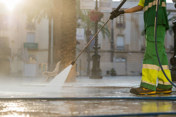 Best Playground Equipment Cleaning  in Peralta, NM